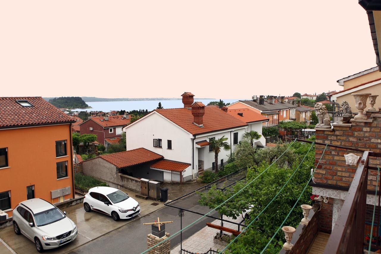 Seaview Guesthouse Vilma Vt Portorose Esterno foto